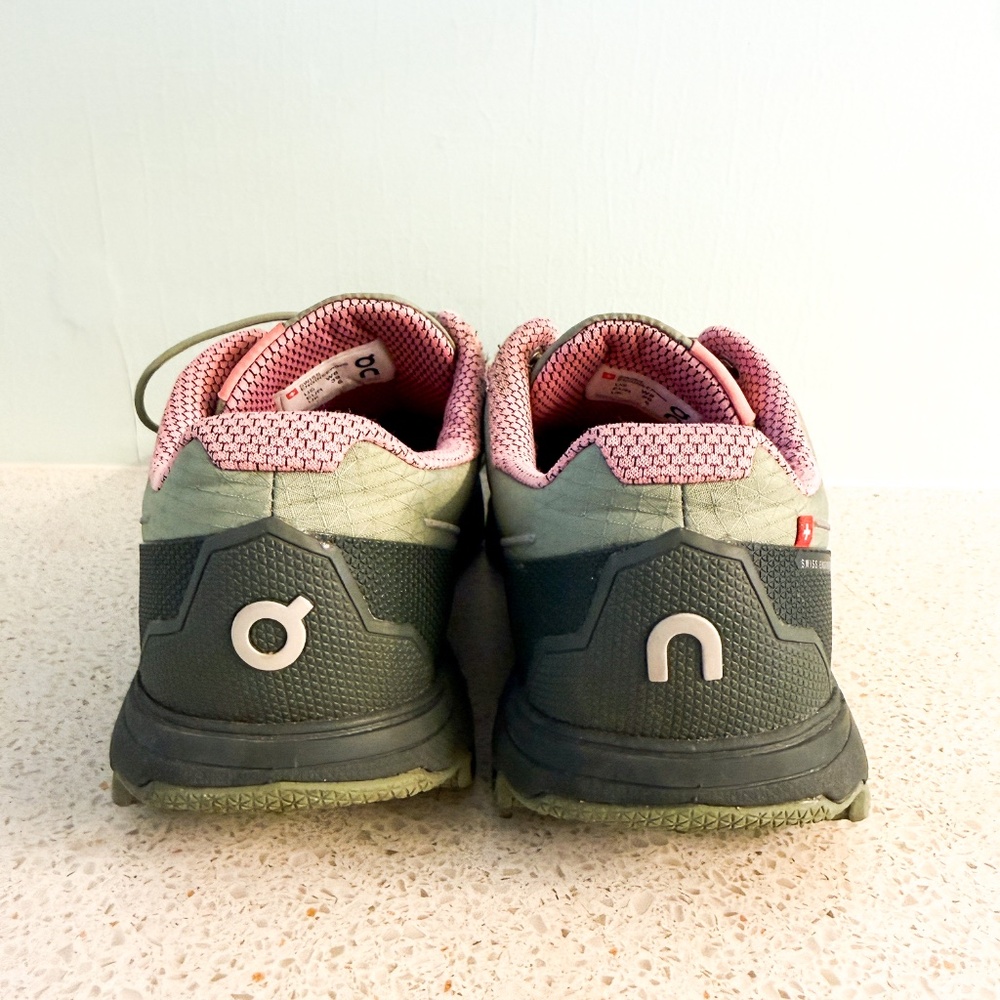 On CloudVenture Trail Running Shoes, Women's 8 - Picture 5 of 6